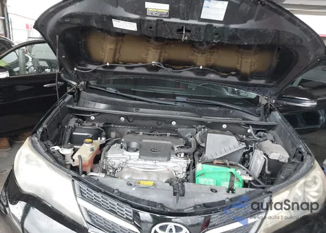 2015 Toyota Rav4 Limited из США, поврежденный, VIN 2T3YFREV6FW197898